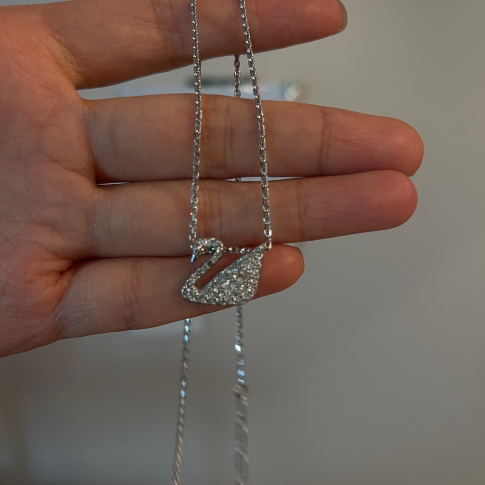 Swarovski swan necklace